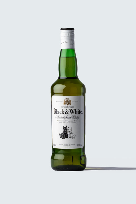 Whisky Black & White 700 ml